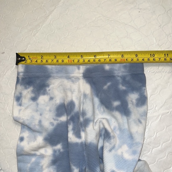 B Steps tie dye blue and white thermal long sleeve shirt and pants set - Picture 8 of 9
